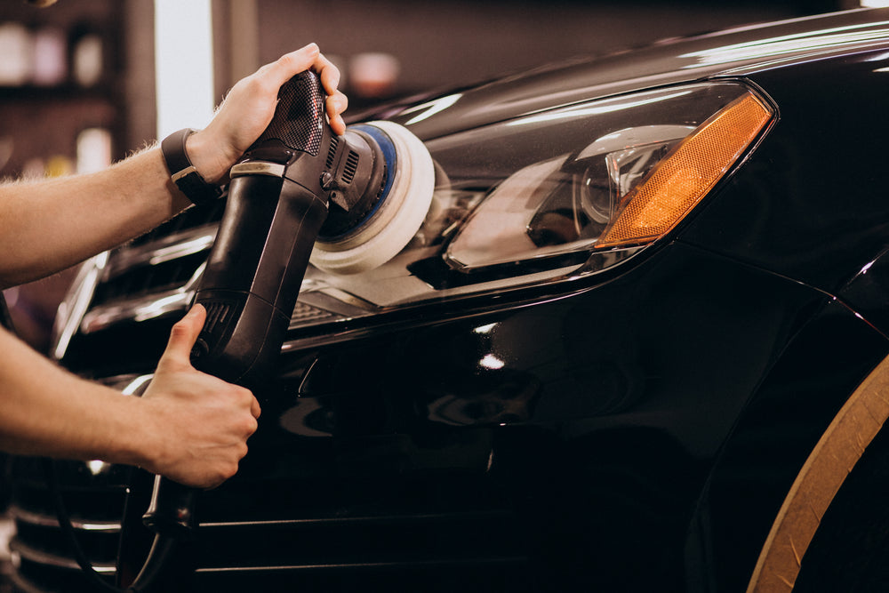Professional polishing automotive paint